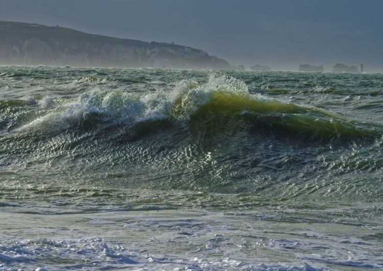 Wild beautiful sea off Milford on Sea