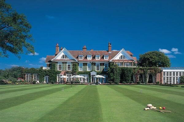 Chewton Glen: top British hotel a stone’s throw from Lymington